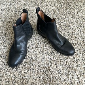 Ankle boots